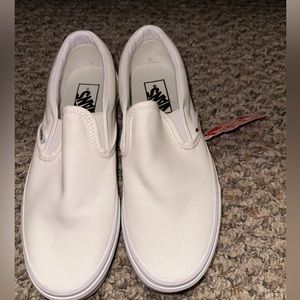 white vans never worn with tag